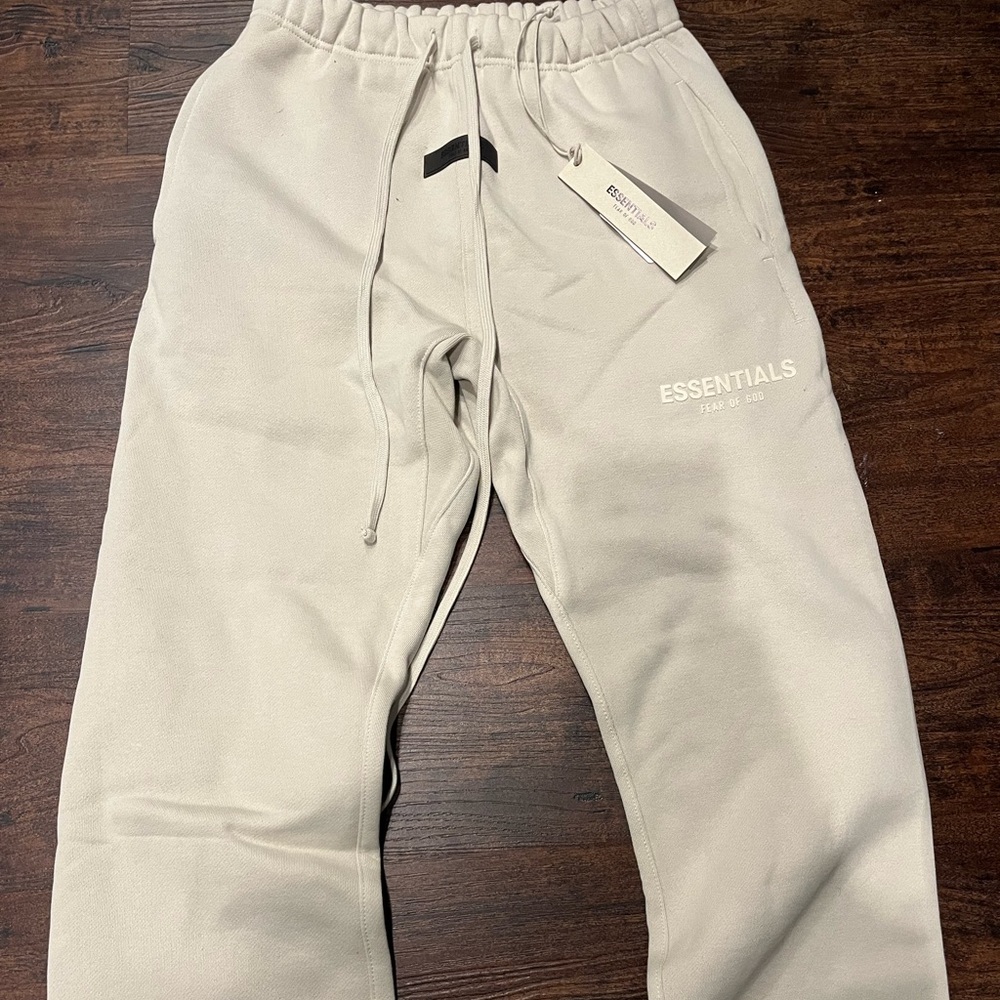 Fear of god essentials straight relaxed fit sweatpants